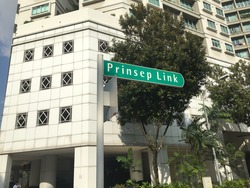 Sunshine Plaza (D7), Office #182865572